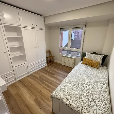 Apartmán Piso En El Centro De Vut5062as *